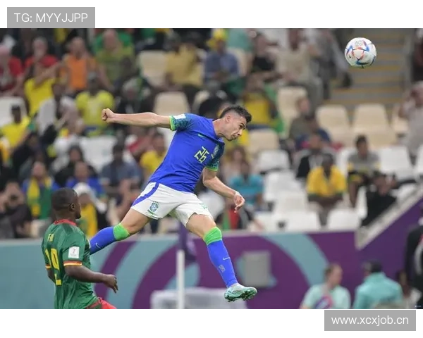 马丁内利：从边锋到全能攻击手的角色进化分析